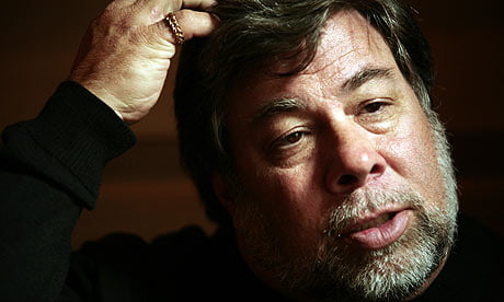 Steve Wozniak returns to Apple