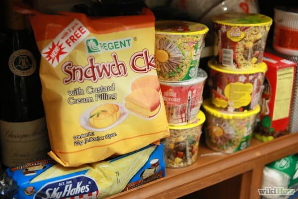 Keep all food and liquids closed properly