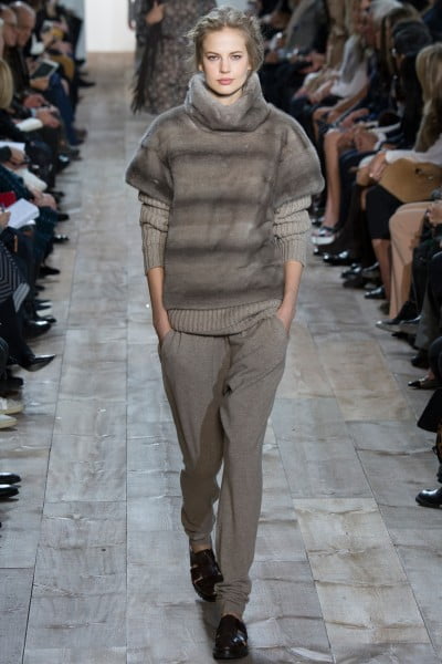 Review of the collection of Michael Kors Spring Summer 2015. What clothes are trendy in 2015 (5)