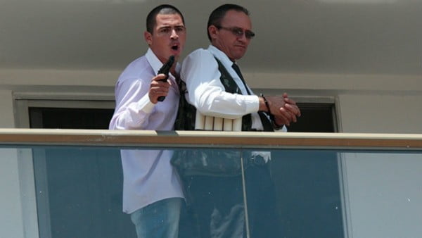 hostage behavior