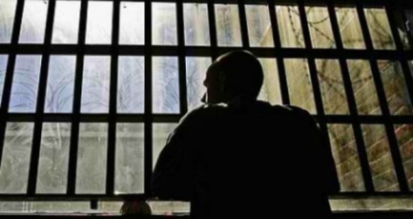 The life in prison (1)