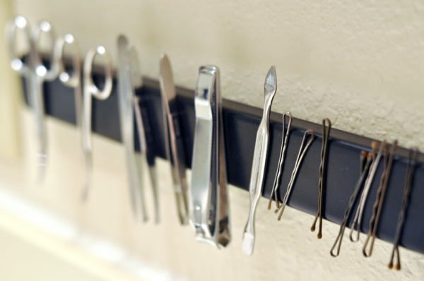 magnetic-strip