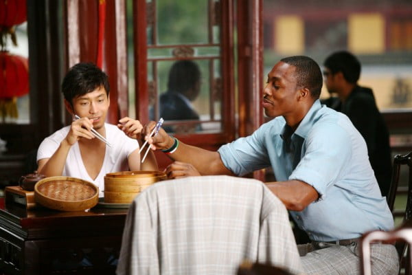 Chinese etiquette and rules of behavior at the table 4
