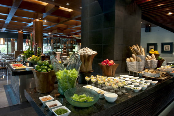 How to lay the table for oriental cuisine1