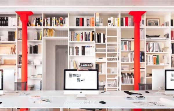 Modern tendencies in planning of office space cabinet or open-space 3
